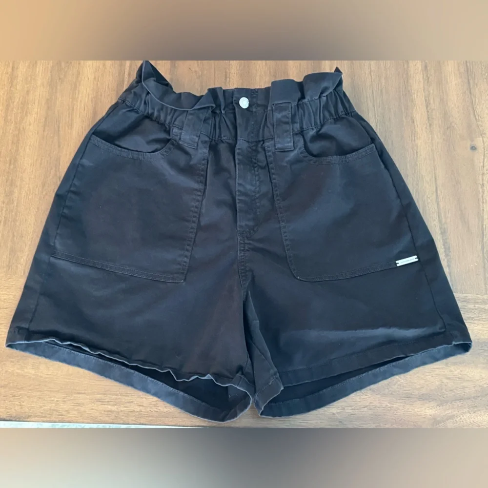 Calvin Klein Black Shorts Highrise Size XS